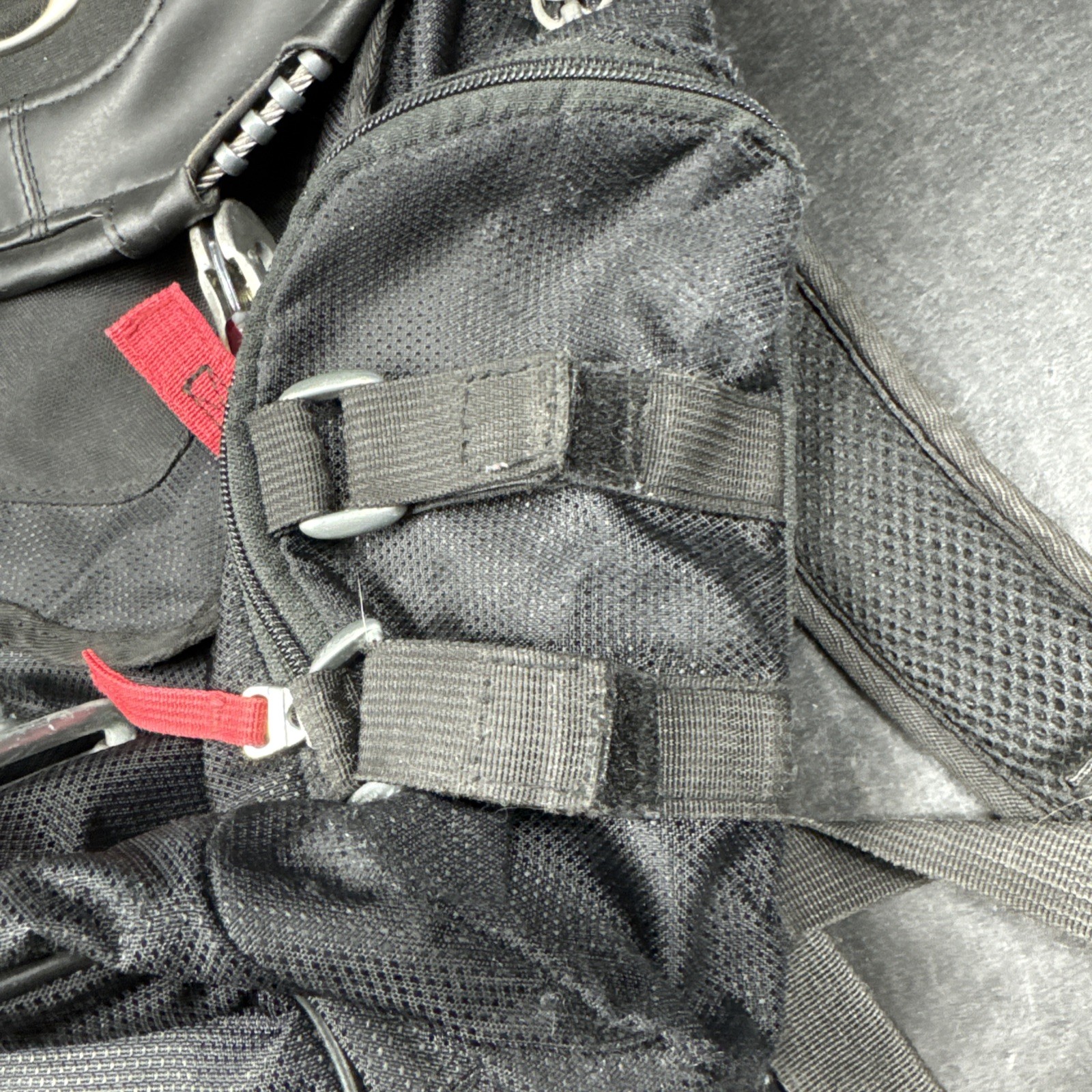 Oakley Kitchen Sink Tactical Field Gear Backpack Stealth Black Daypack, Used!