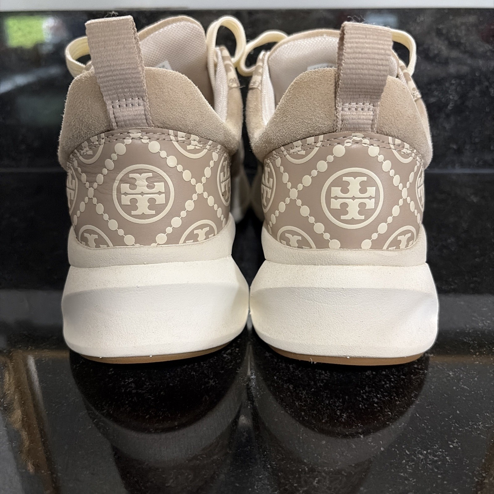 TORY BURCH T MONOGRAM GOOD LUCK TRAINER SNEAKERS;LT BEIGE/CREAM 7.0 RET $360