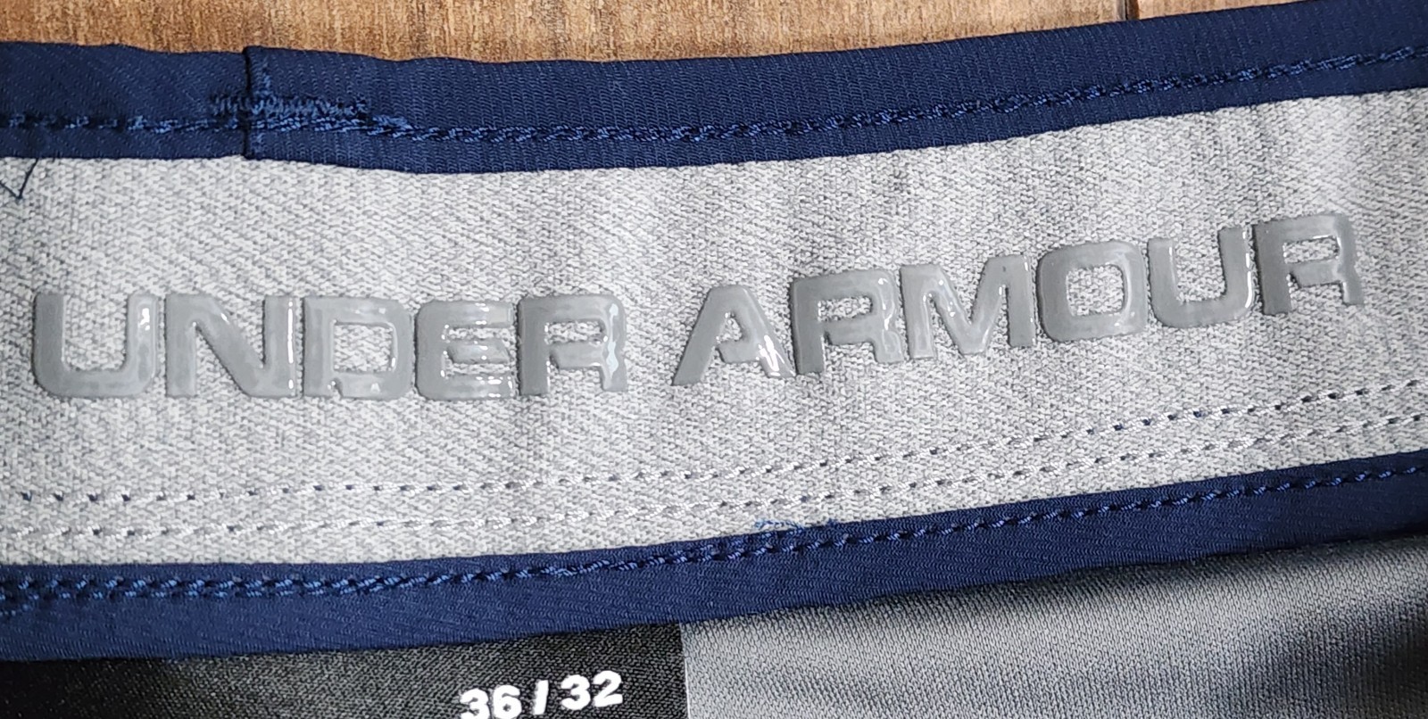 Under Armour Golf Shorts Men’s Sz 36/32 Casual Walking Hiking Golf Tennis