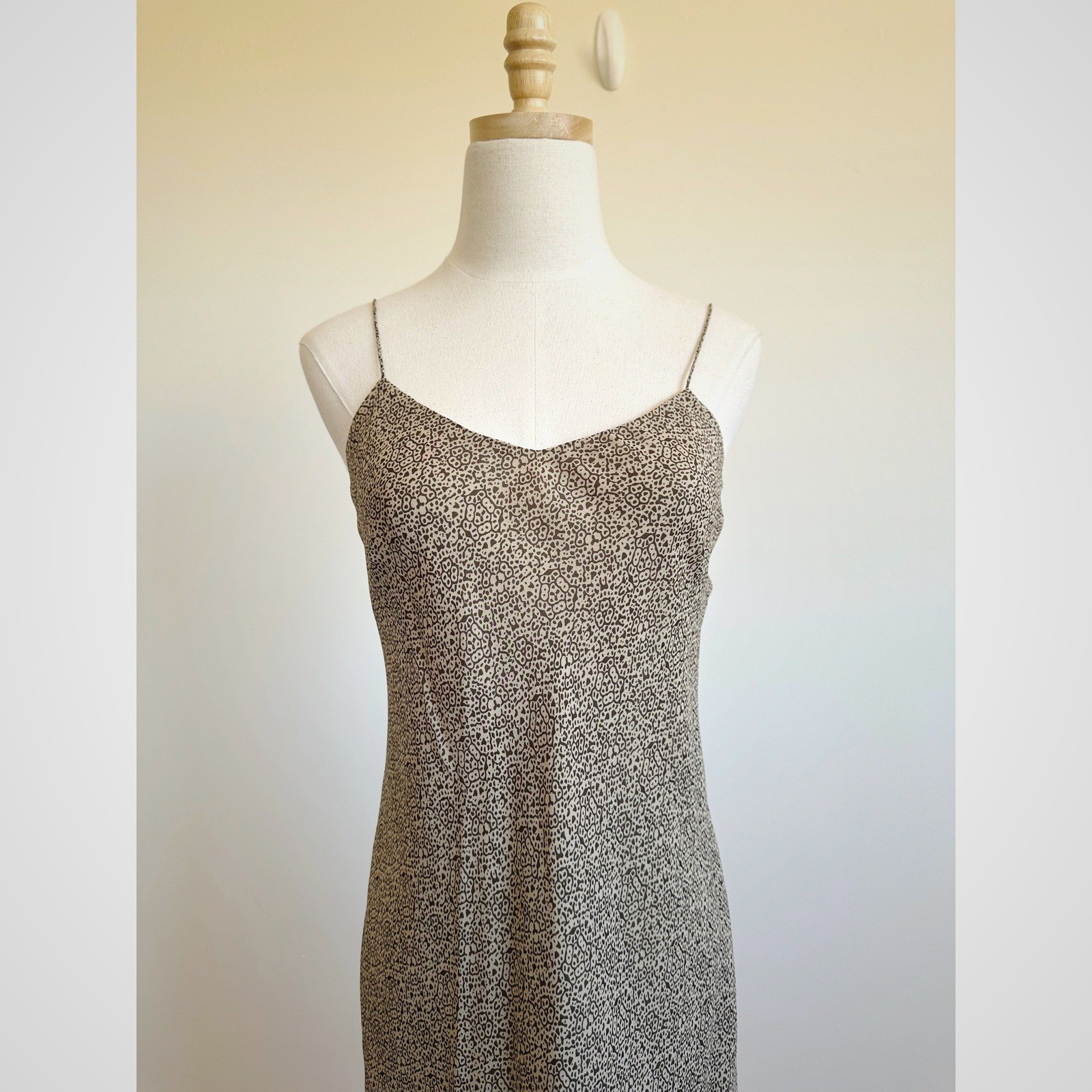 VTG Y2K Ann Taylor Brown Abstract Silk Midi Slip Dress Sz 2 90s Fairy Feminine