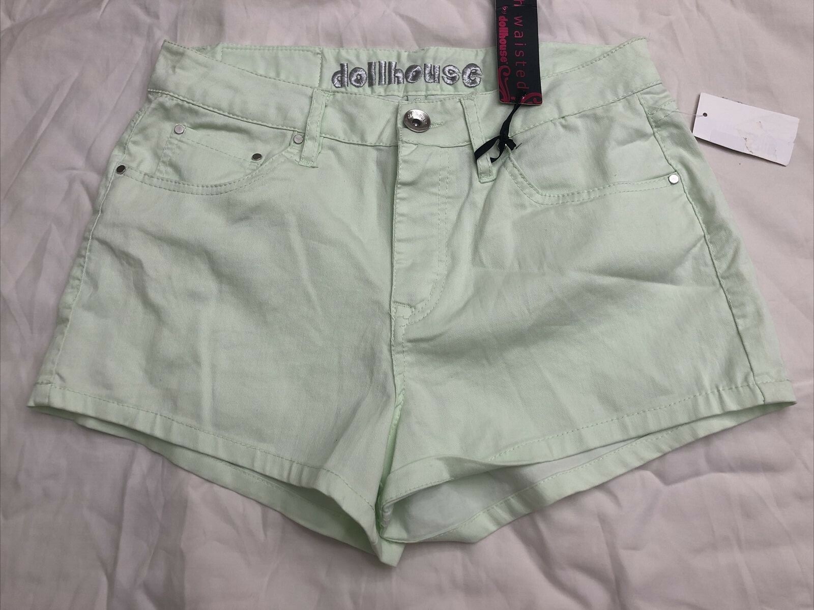 Dollhouse Spearmint Shorts Size 9 507