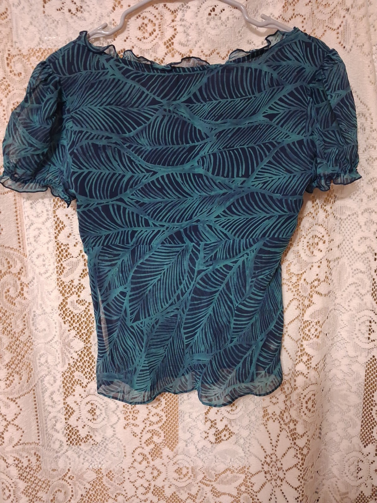 Y2k Express Top Size 9/10 Blue A D Green Leaf Prknt.