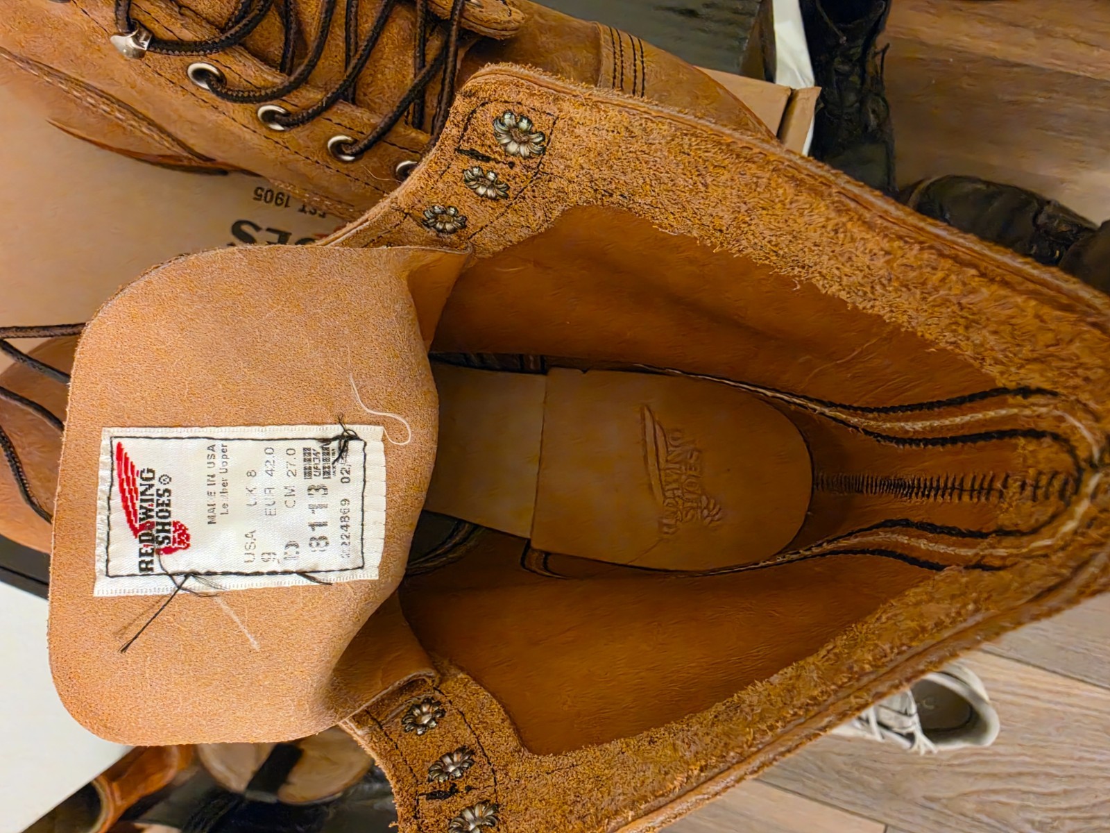 Red Wing Iron Ranger 8113 Hawthorne Muleskinner Roughout Boots Men’s 9 D