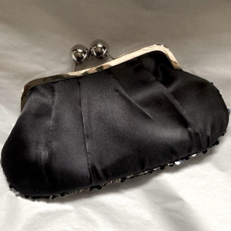 Black/Silver Sequin Clutch Purse, Kiss Lock, Detachable Silver Chain Strap