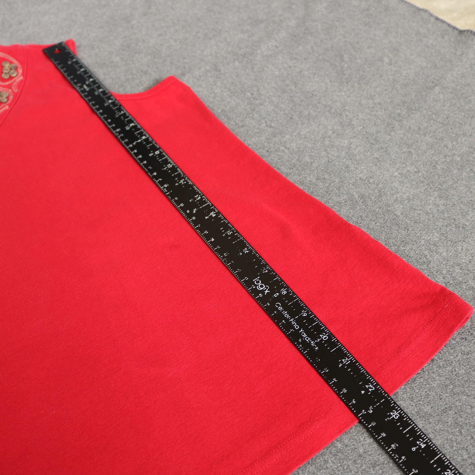 Christopher & Banks Button Accent V-Neck Sleeveless Knit Top Red L