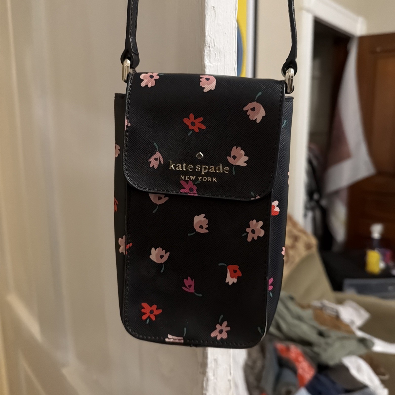 Kate Spade staci ditsy buds Floral phone crossbody ~NWT~