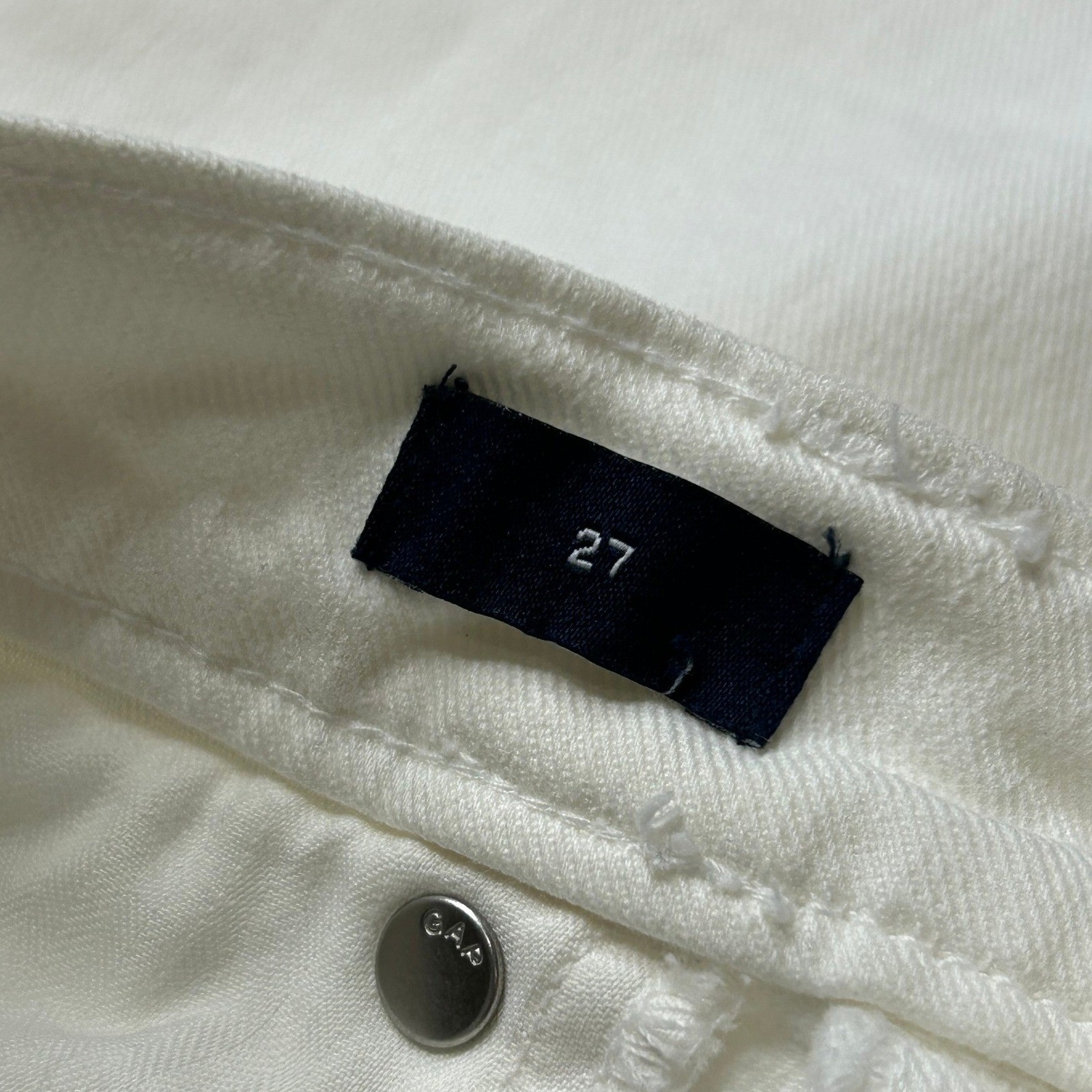 Gap Denim White Cutoff Mini Skirt Raw Hem Size 27 Zipper Fly 5-Pocket