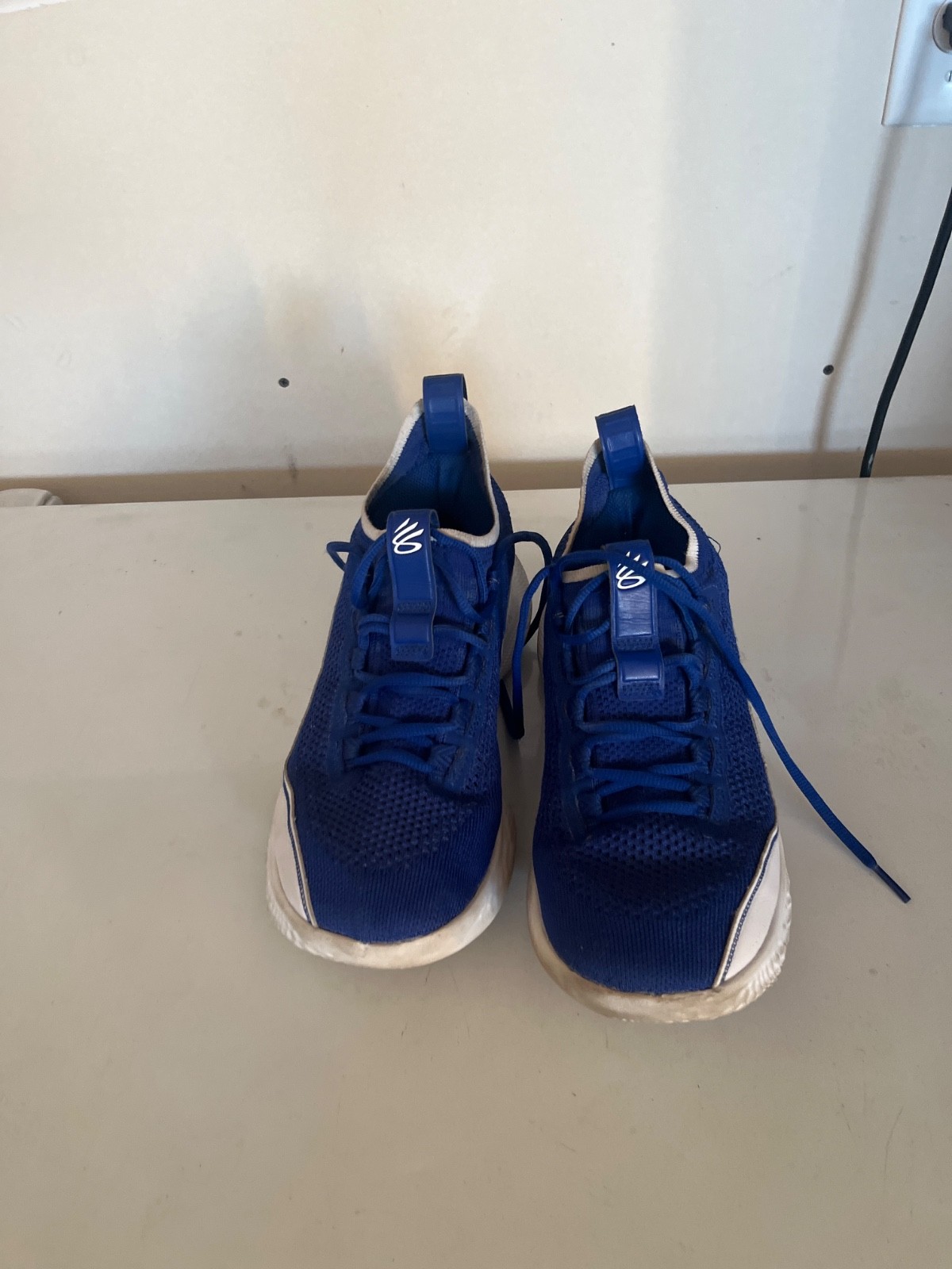 Size 9.5 – Under Armour Curry 8 Royal Blue