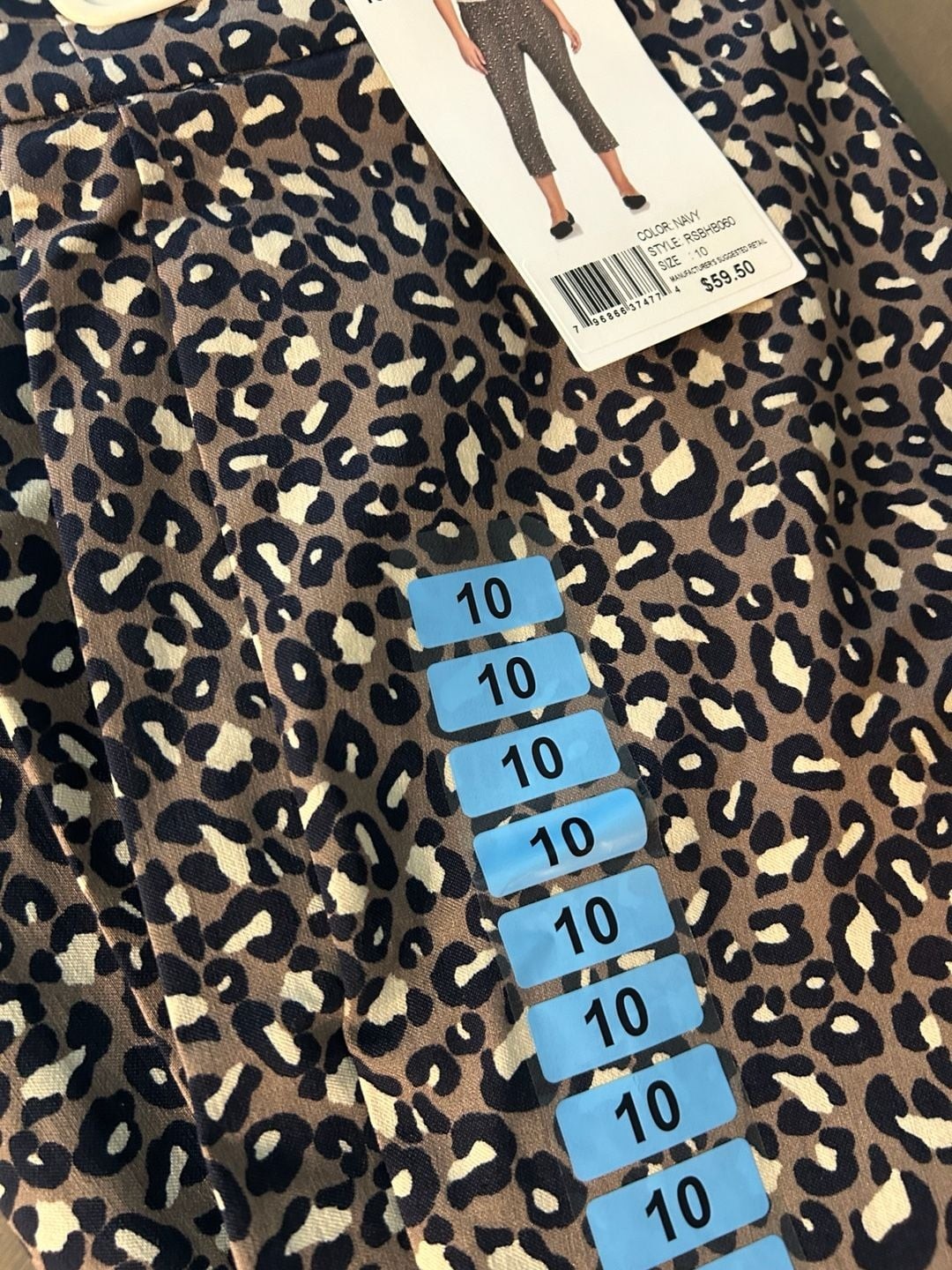 Rafaella Comfort Capri Pants Size 10 Leopard Print