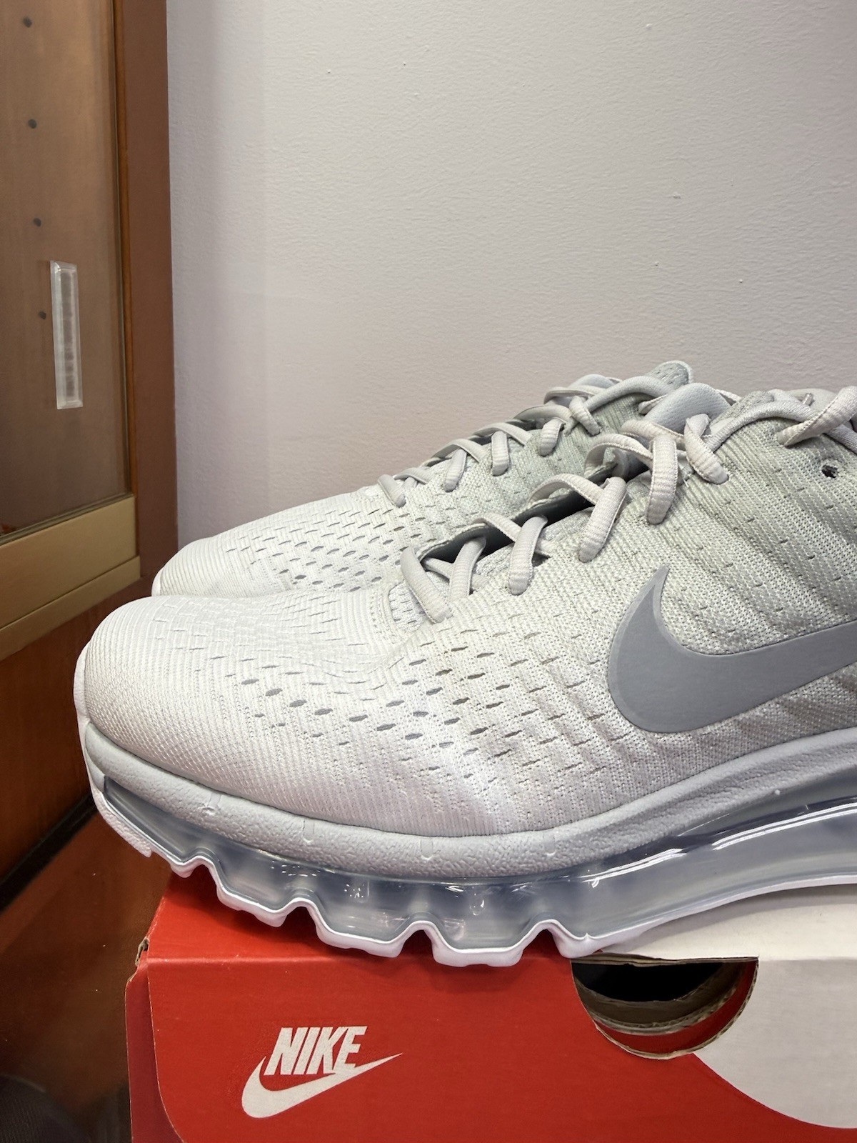 Nike Air Max 2017 Pure Platinum White 849560-009 Women’s Size 9.5 New NIB