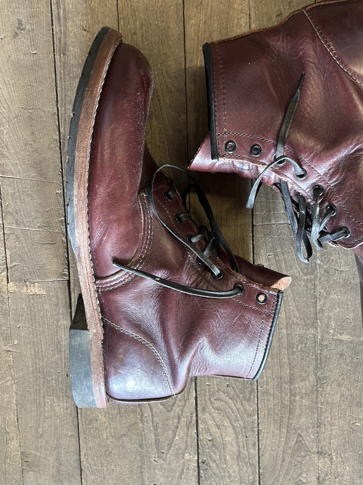 Red Wing Heritage Beckman Black Cherry Leather Boots Size 9.5 9011 Made In USA