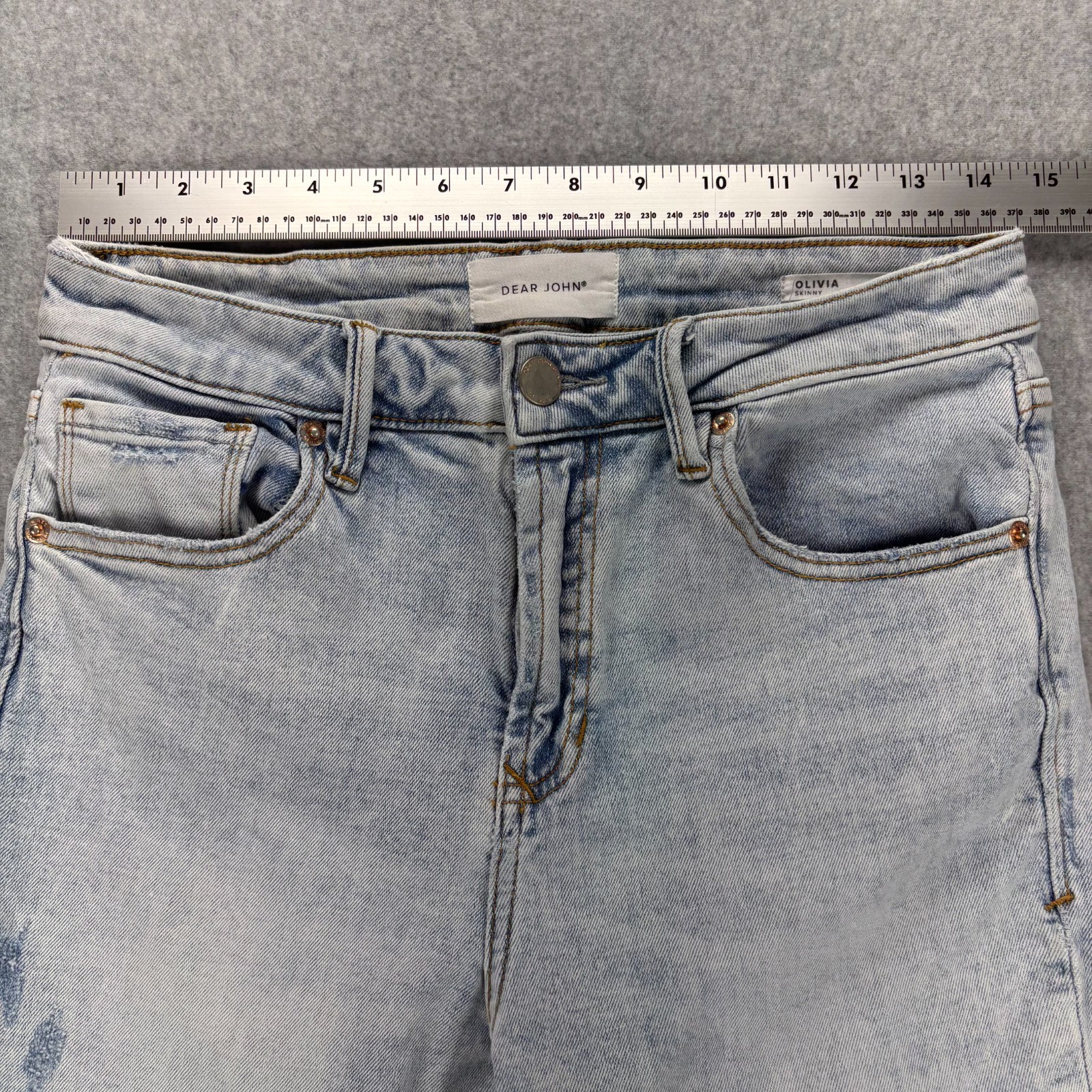 Dear John Olivia High Rise Jeans Size 30 Light Wash Distressed Stretch Grunge