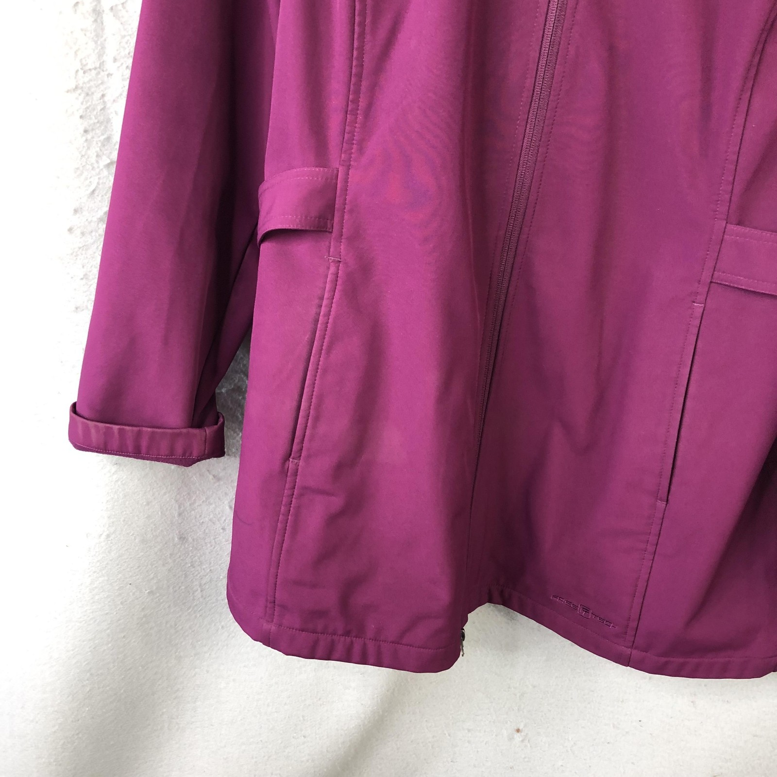 FreeTech Coat Womens L Purple Softshell Hooded Rain Zip Pockets Berry Parfait