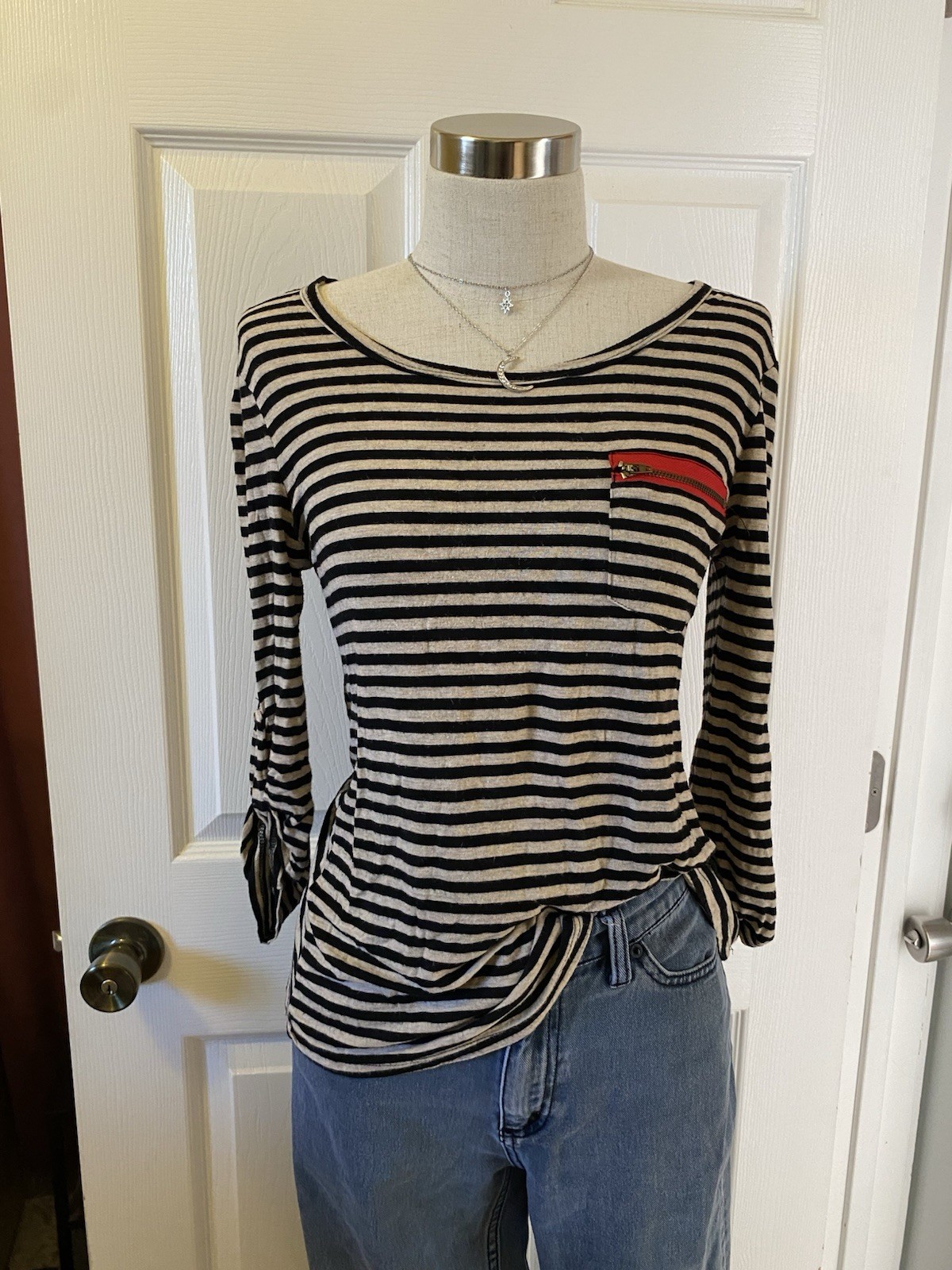 OBOE Women’s M Black Beige Striped Scoop Neck Distressed Top Red Zip Pocket
