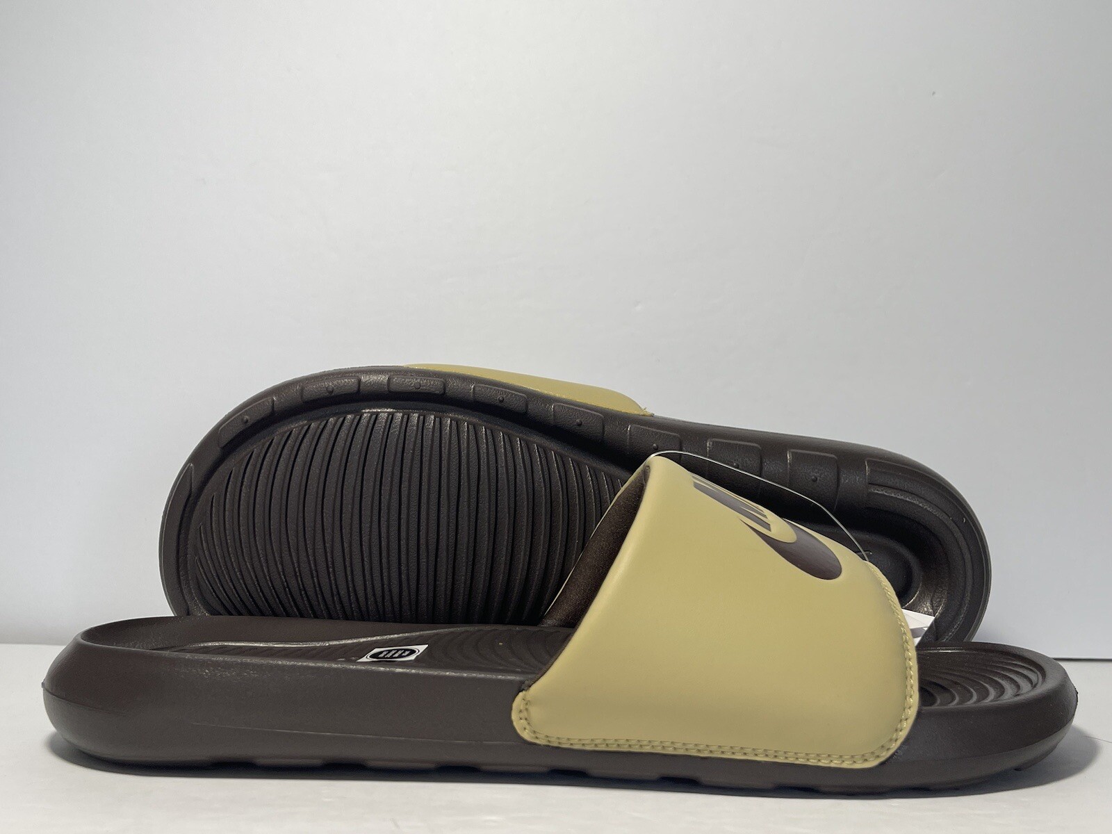 New Nike Victori One Slides Baroque Brown Men’s Size 8-13 US CN9675-701