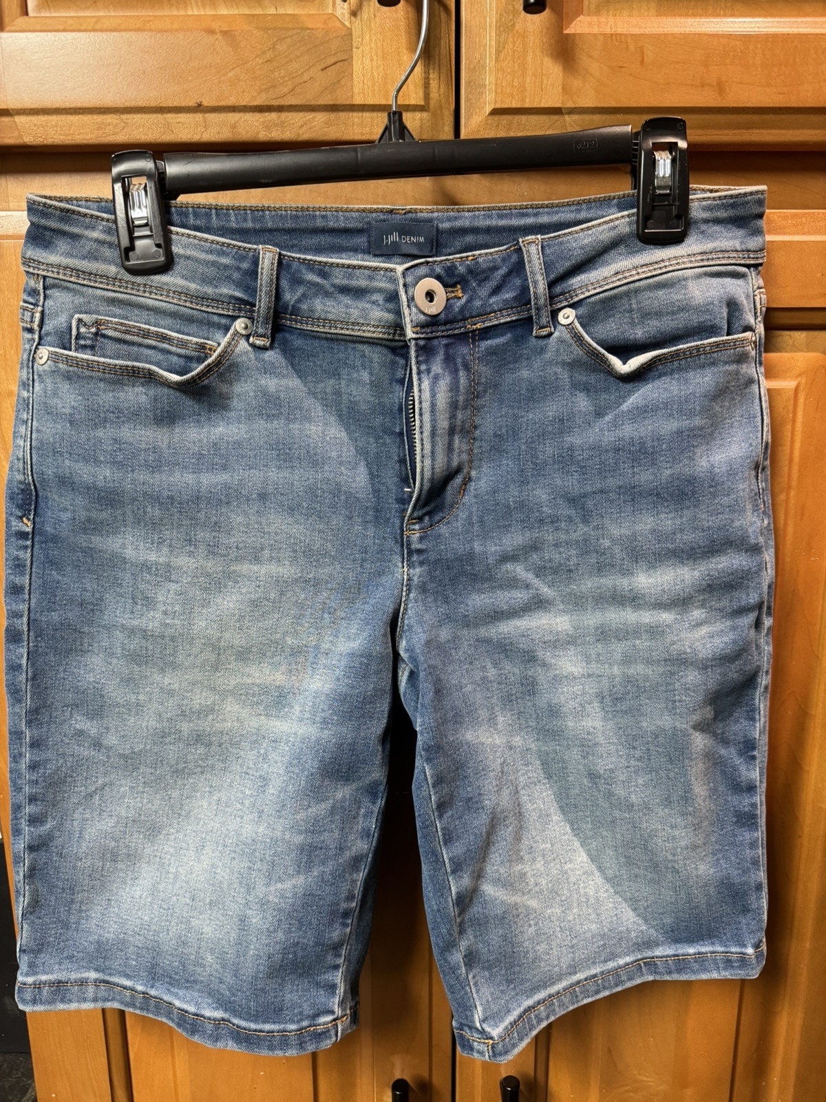 J. Jill Denim Shorts Womens 8 petite Blue Excellent Stretch Bermuda Mid Rise