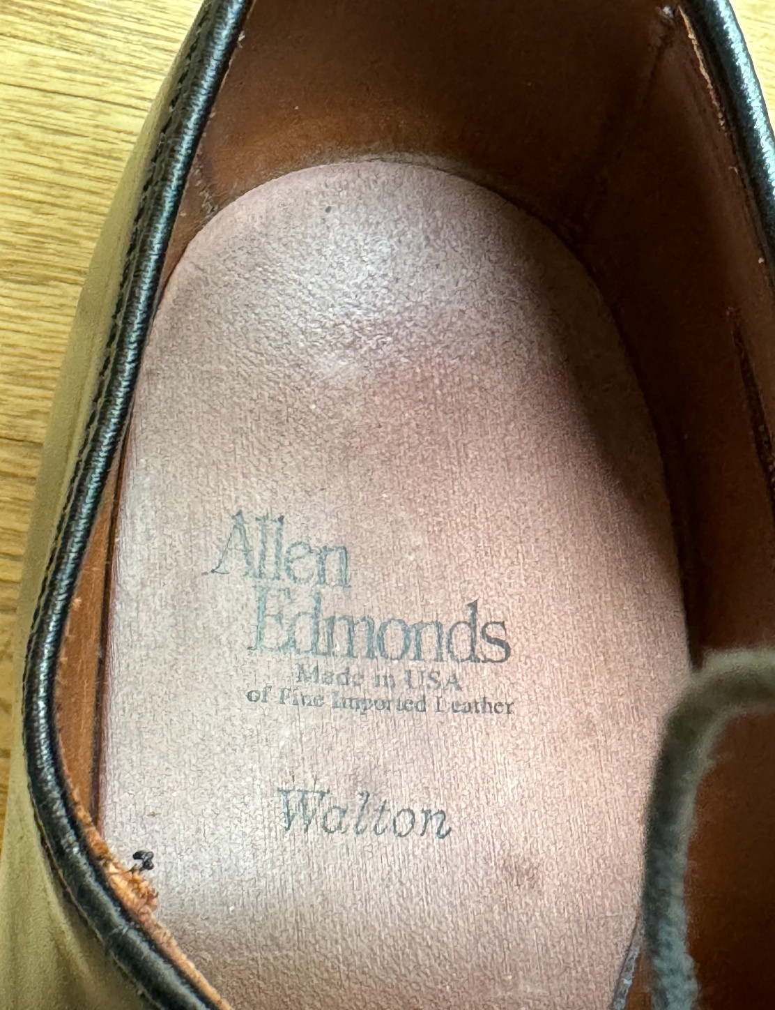 Allen Edmonds Walton Split Toe Shoe Size 9.5D (US)