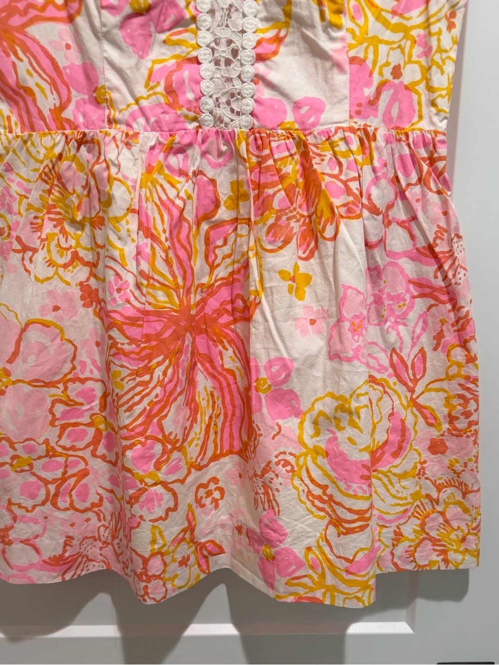 Lilly Pulitzer White Crochet Yoke Pink & Yellow Floral Mini Dress size 8