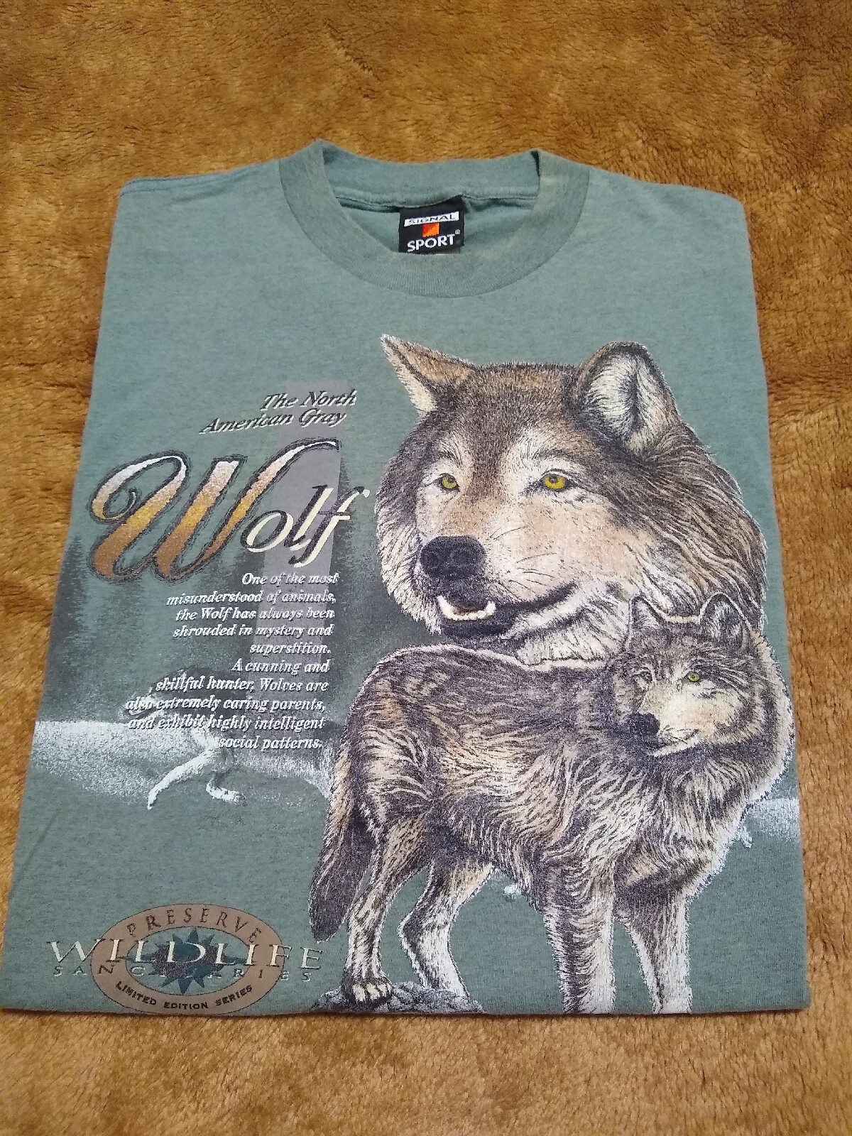 Vintage Signal Sports USA 90s North American Gray Wolf Medium Wildlife Outdoor