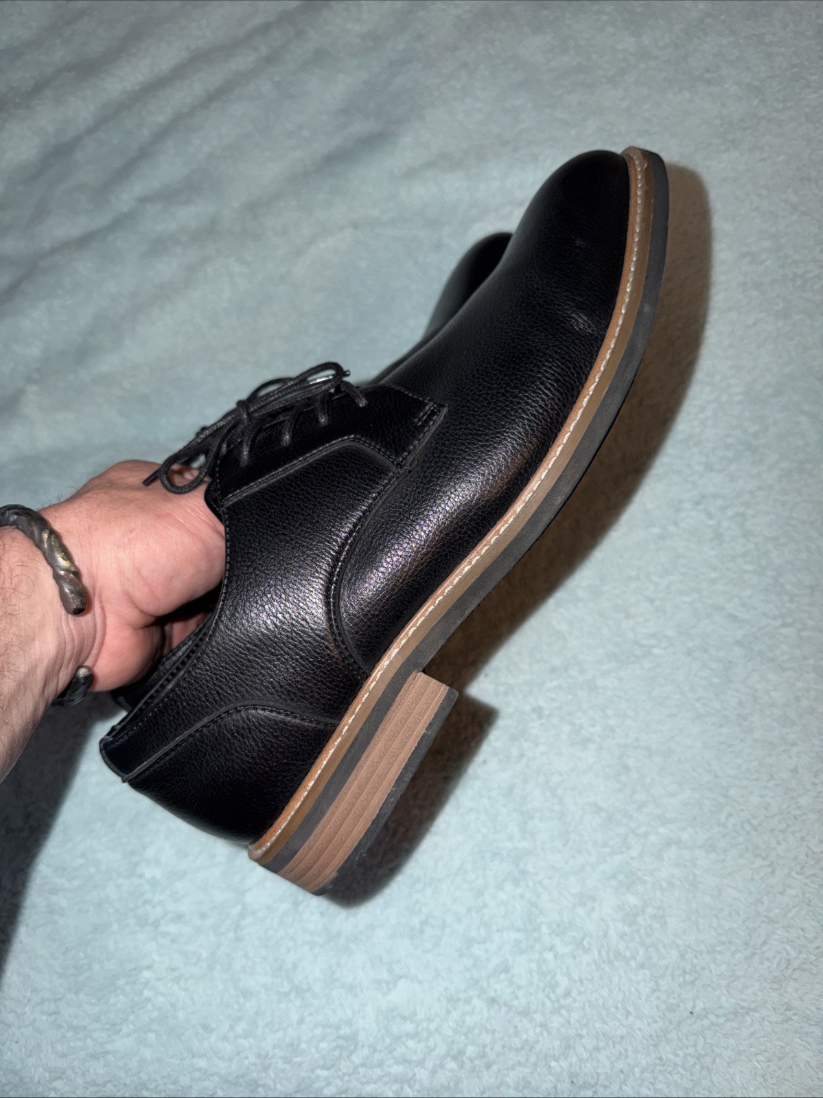 Kenneth Cole Unlisted Men’s Buzzer Oxford C Black Size 10.5M Worn Once.