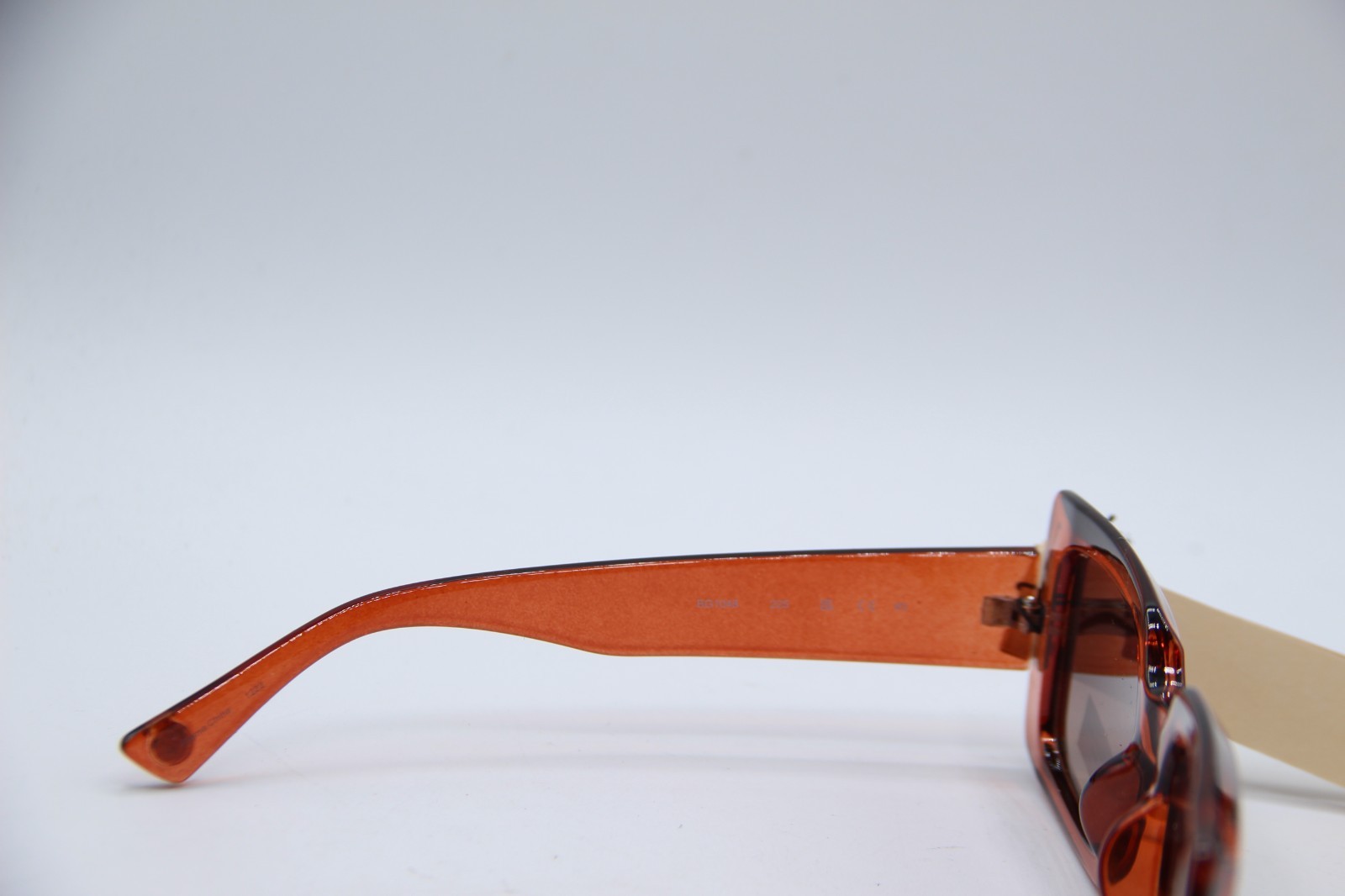 NEW BCBGENERATION BG1048 225 CLEAR BROWN GRADIENT AUTHENTIC SUNGLASSES 51-21