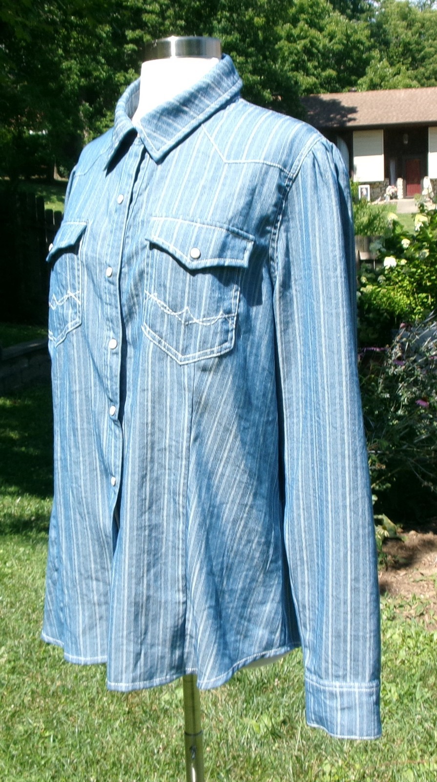 Double D Ranch Heath Denim Workshirt Top EUC XL