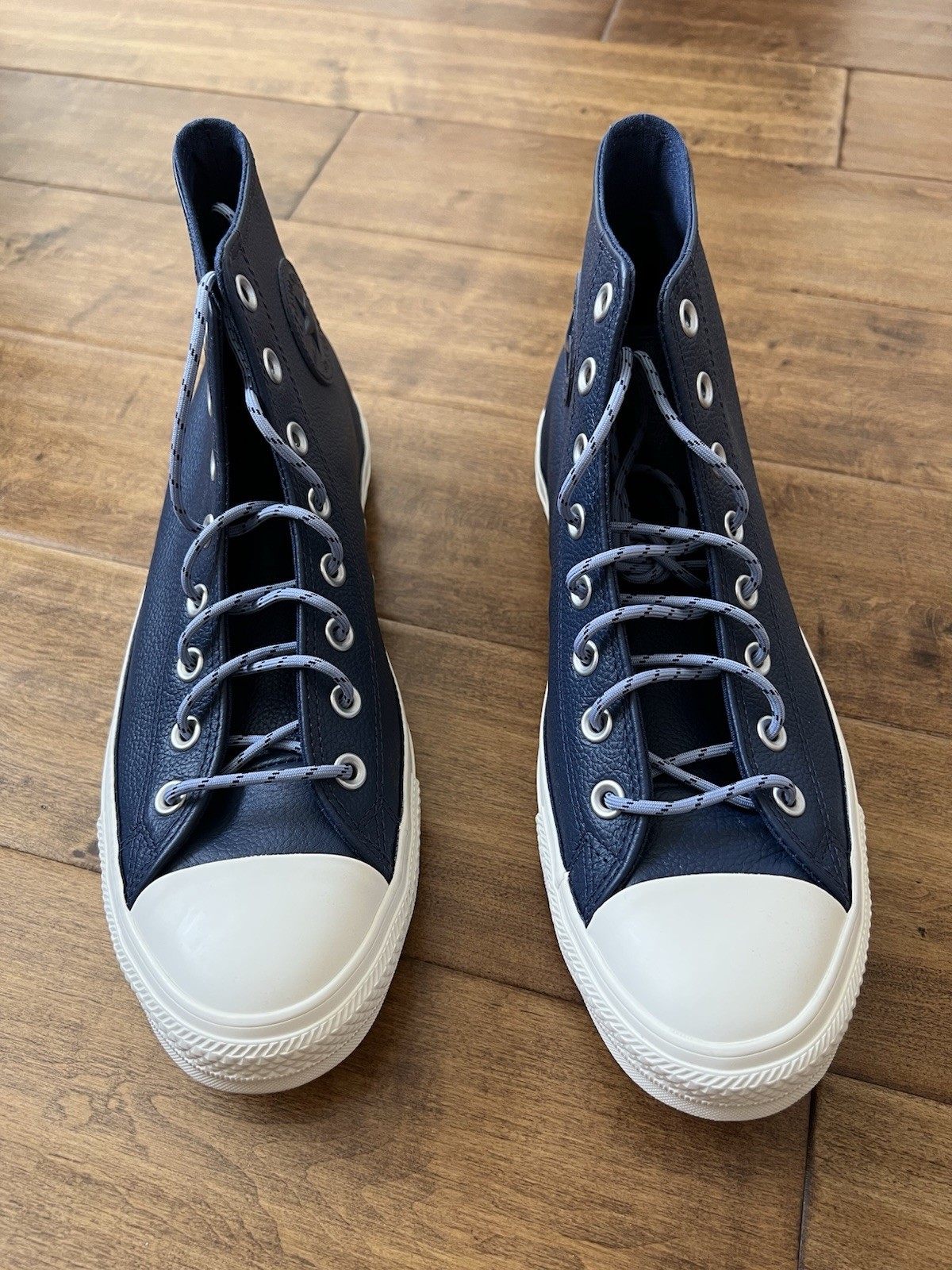 Converse CTAS HI Navy Men’s Size 9.5