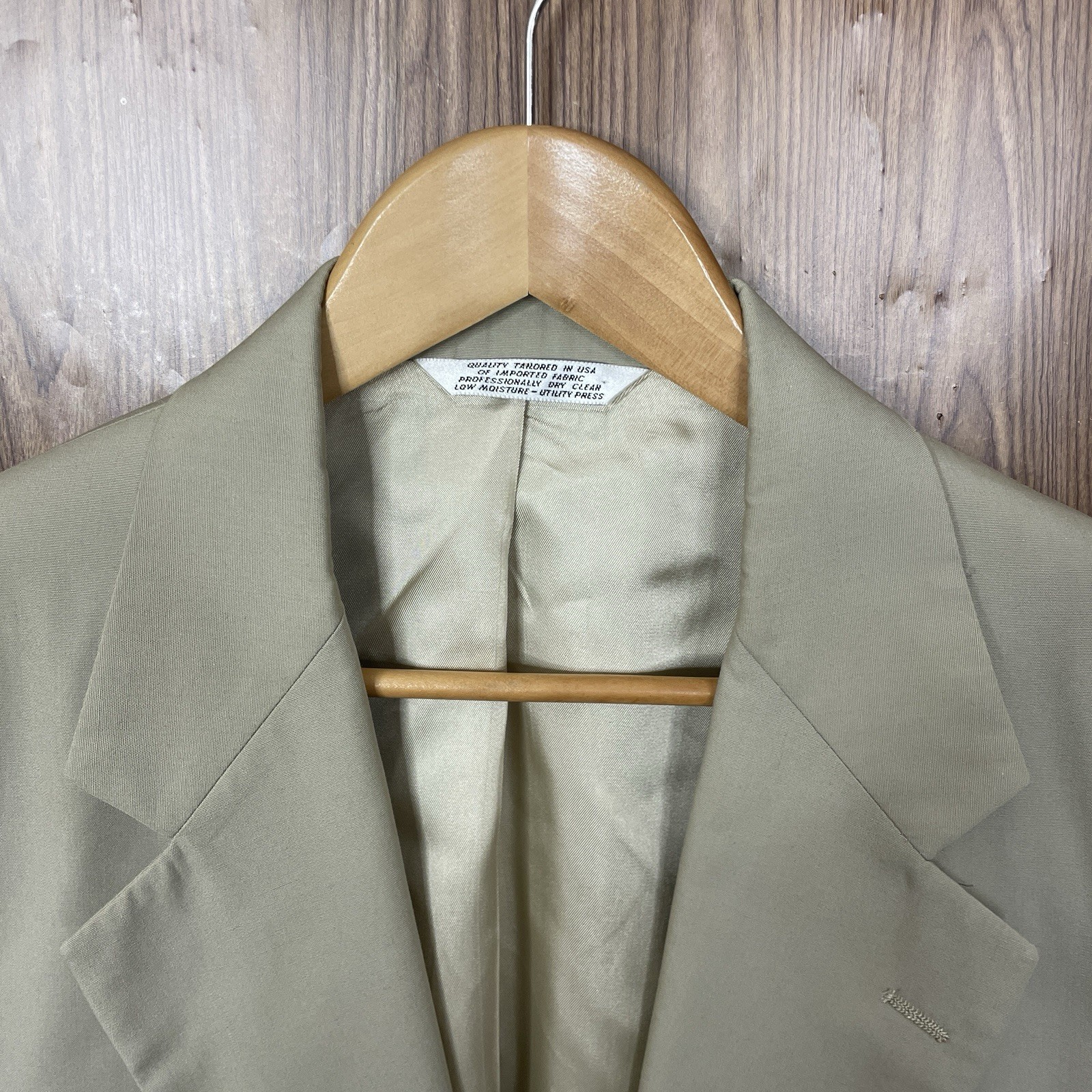 Haspel Blazer Jacket Mens 40R Beige Solid Wool Polyester Vintage USA Made