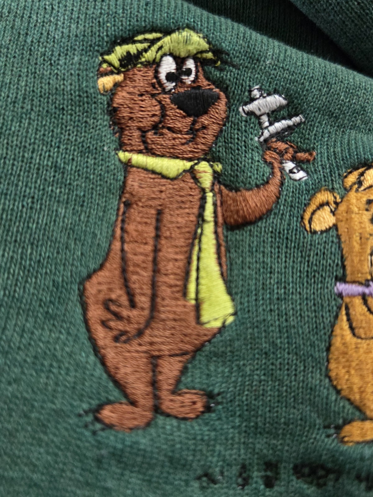 Cartoon Network Yogi Bear & Boo Boo Wacky Racing Sweatshirt 1997