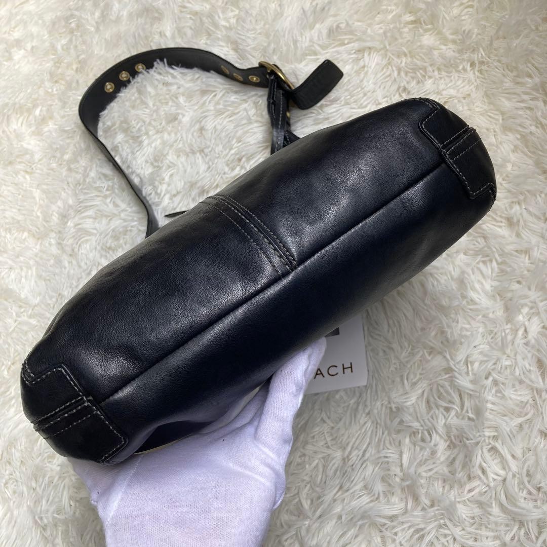 COACH Legacy Bleecker bucket style Black Leather