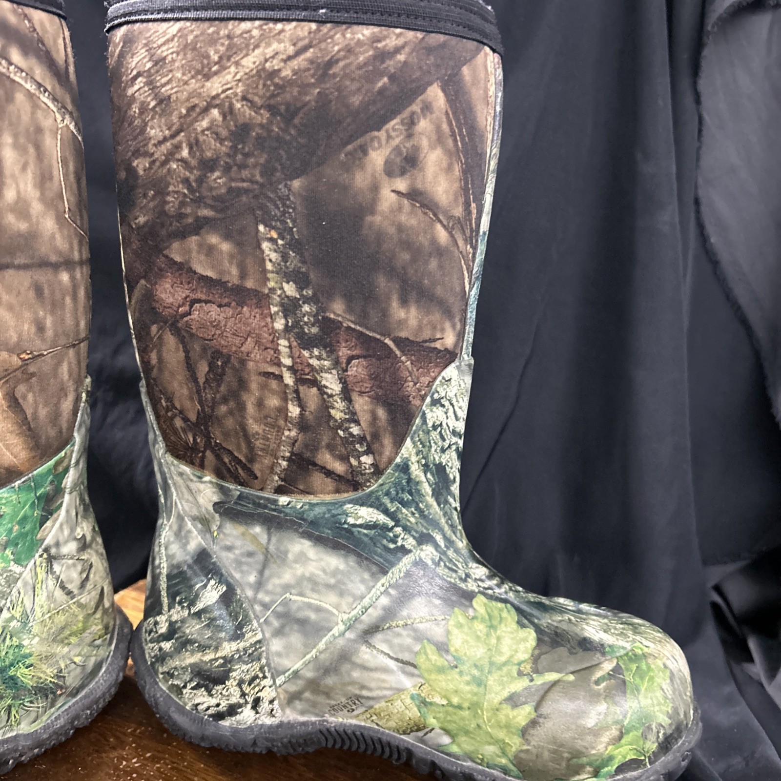 Bogs Kids 11 Classic High Rain Snow Camo Boots. Rated -30 Below