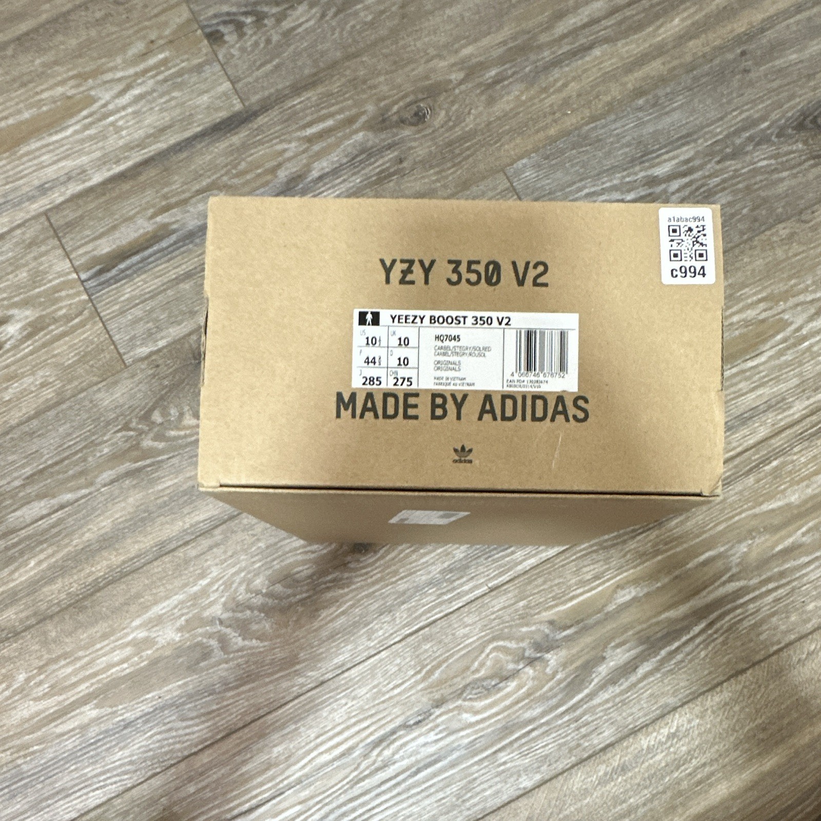 adidas Yeezy Boost 350 V2 Carbon Beluga reflective