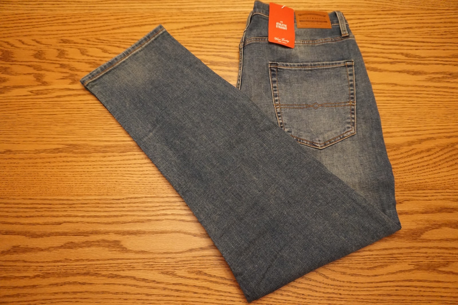 NWT MEN’S LUCKY BRAND JEANS 410 Size 31 x 32 Athletic Straight Stretch Blue $99