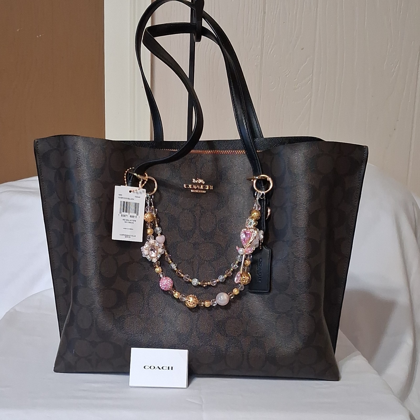 Coach Signature Brown/Black Large Tote Zip Top Gold Hardware Heart Charm Pockets