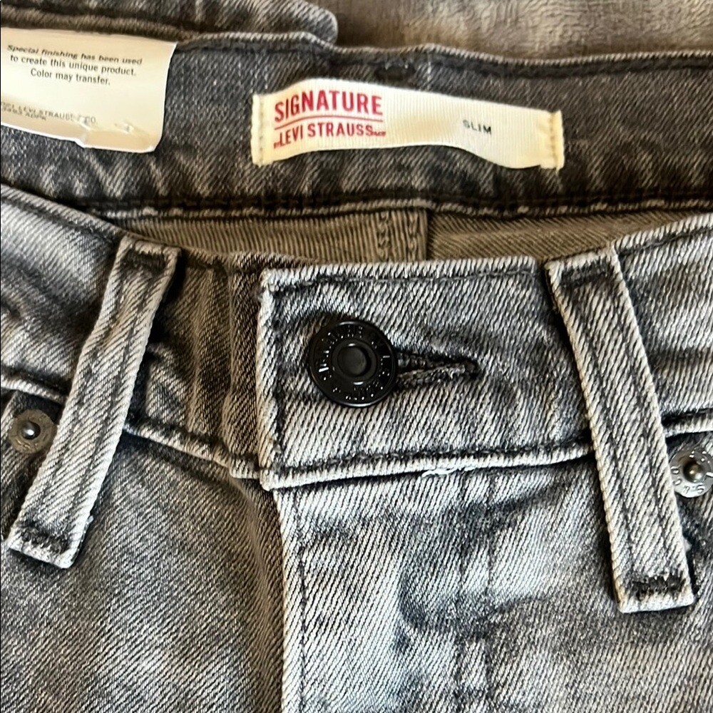 Signature by Levi Strauss Slim Gray Jeans 32X34