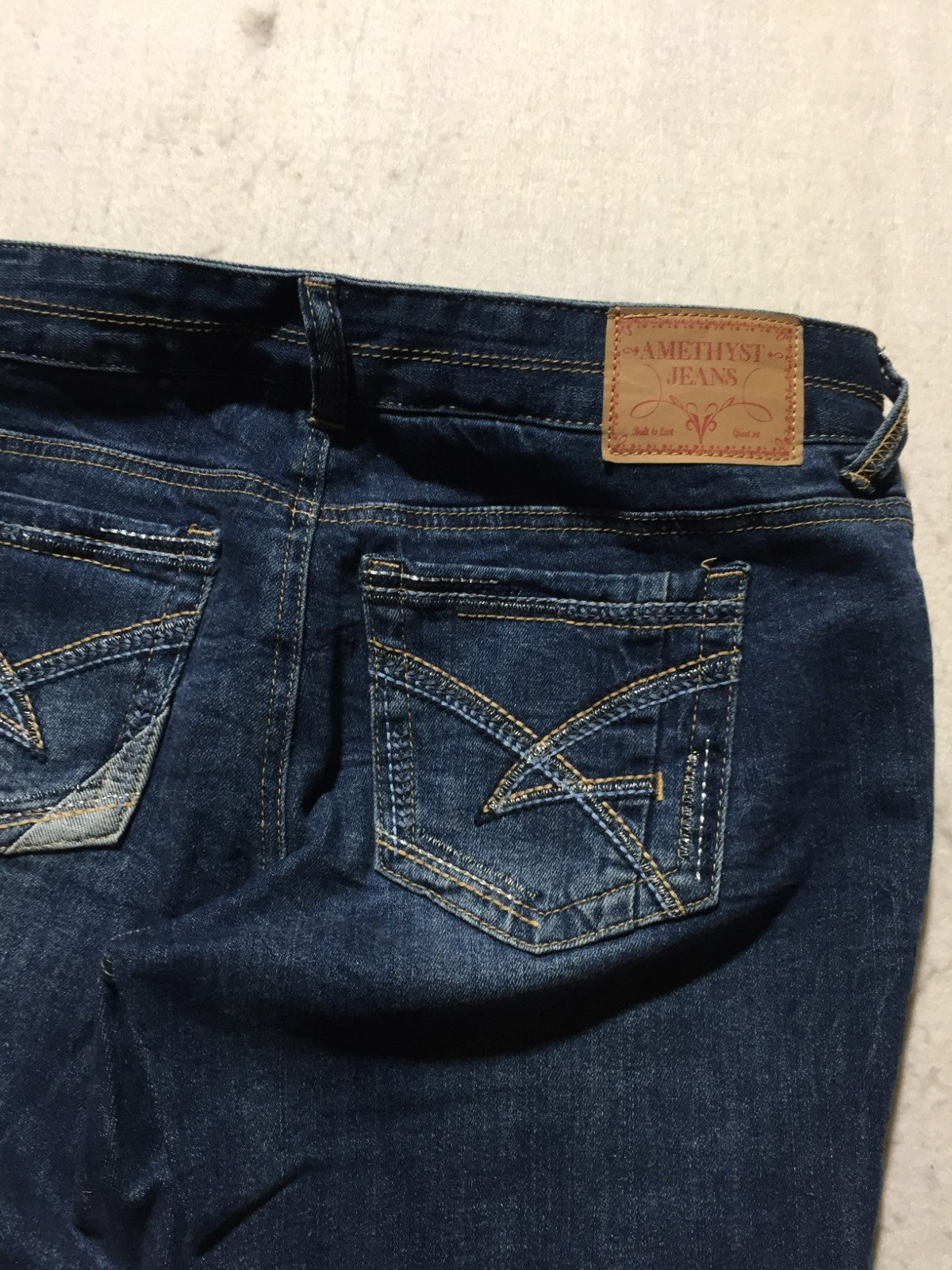 Amethyst Jeans Womens 7 Blue Faded Distressed Cut Ankles Dark Wash