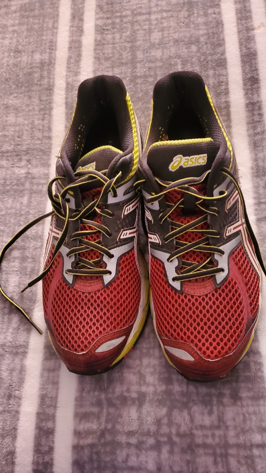 Asics Gel-Cumulus 14 Running Shoes Mens Size 10 Maroon Yellow EUC