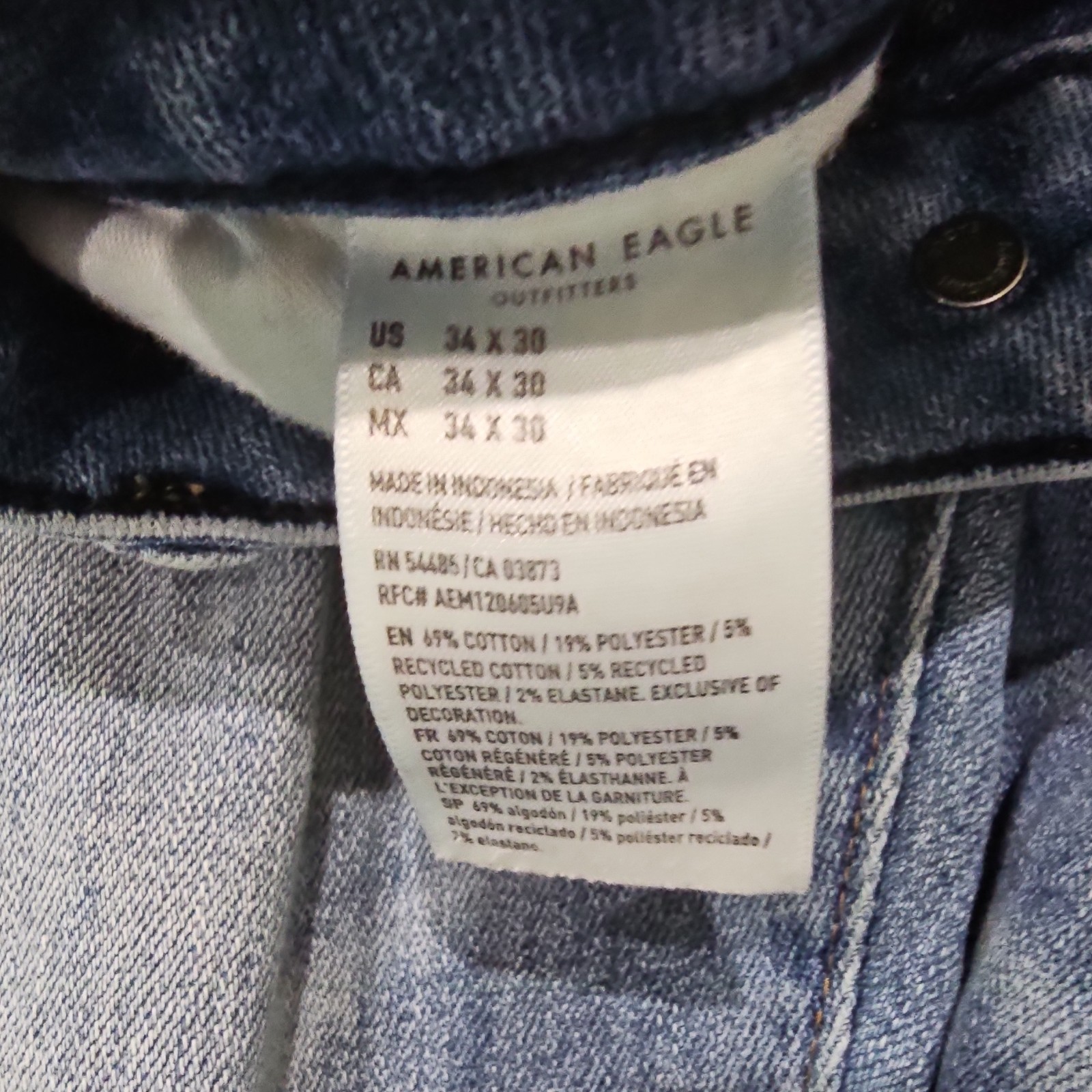American Eagle Men’s Airflex+ Original Straight Jeans 0112-6327 Light Wash 34/30