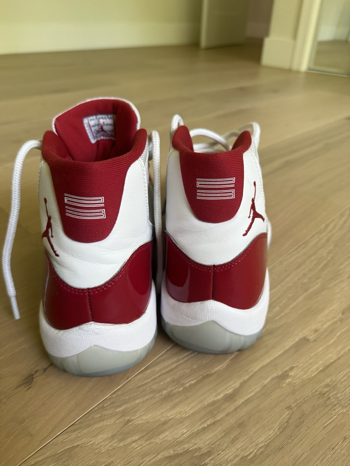 Nike Air Jordan 11 Retro Cherry Varsity Red White Men’s Size 13 CT8012-116