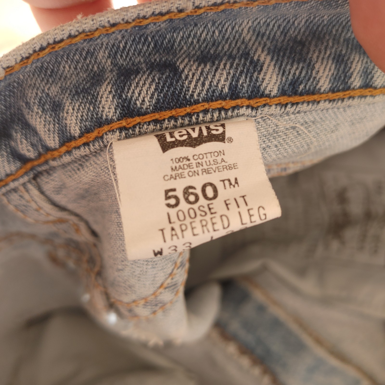 Vtg Levis 560 Y2K Baggy Wide Leg Distressed Jeans Mens 33×32 Light Wash Denim
