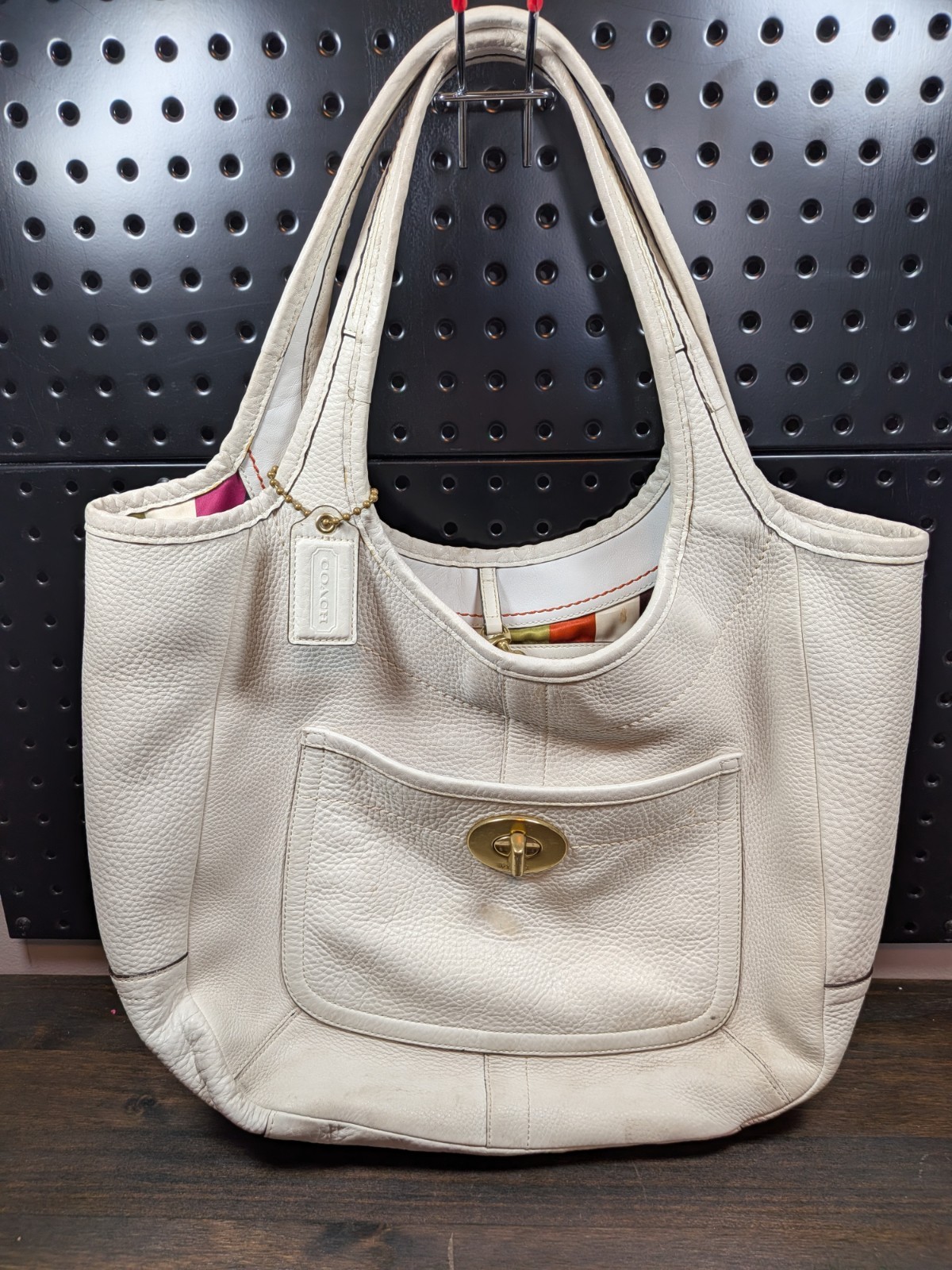 COACH Ergo Pebbled Leather Turn Lock Hobo Tote White 11640