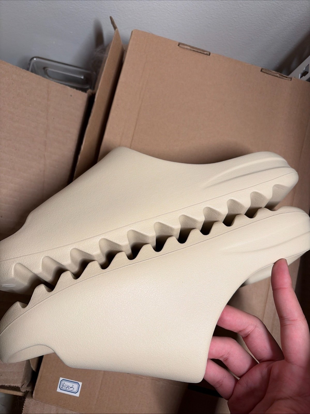 BRAND NEW adidas yeezy slide Bone FZ5897 SIZE 7-13 /100% AUTHENTIC