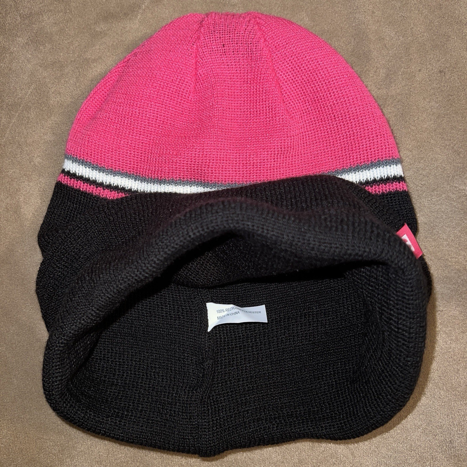 T-Mobile Tuesdays: 2 Holiday Glasses, Winter Beanie, BBQ Spatula, Screen Cleaner