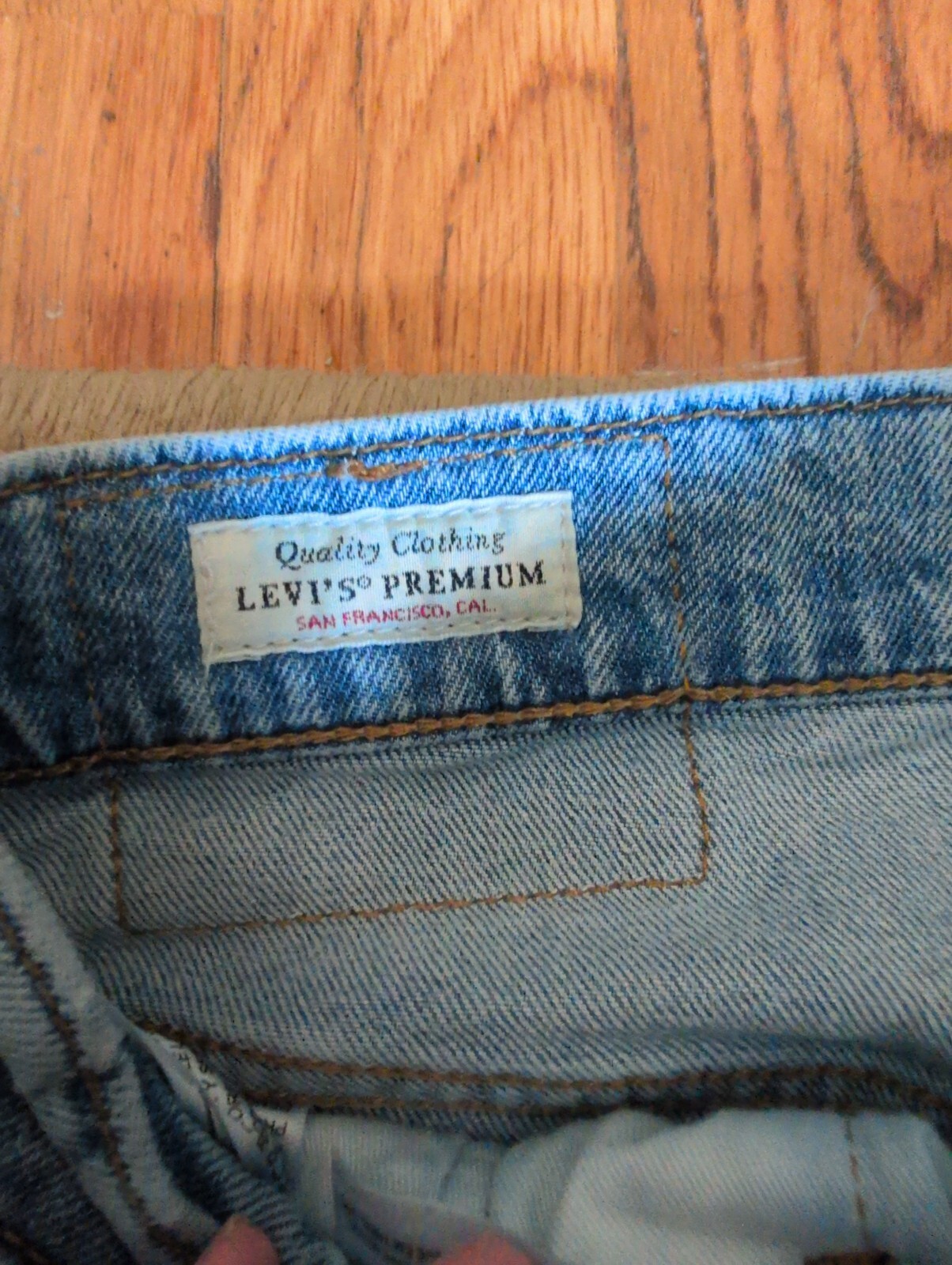 Levi’s Premium Light Wash Denim Jeans with Stretch, Size 31×34