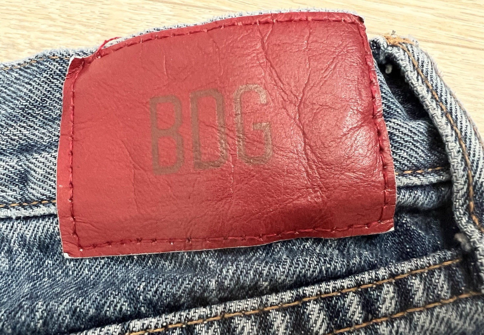 Womens BDG Sustain High Rise Baggy Denim Jeans Boho Hippie (W29 X L32) Boyfriend