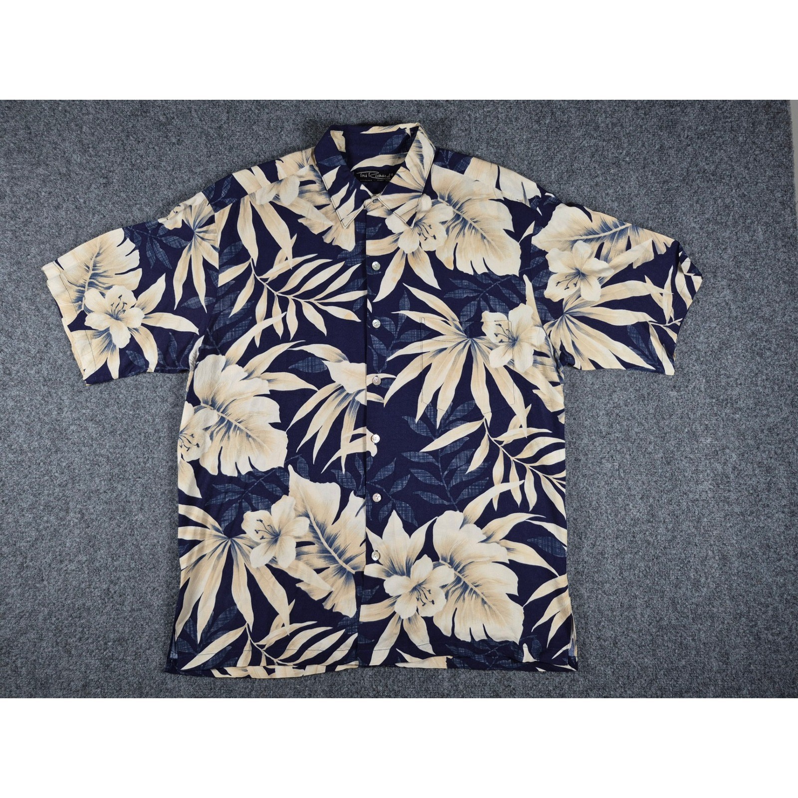 Tori Richard Honolulu Mens Medium Navy Blue Tropical Floral Viscose Aloha Shirt