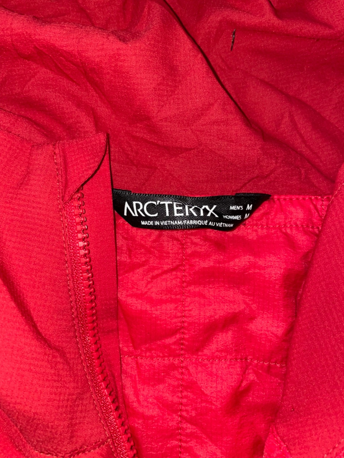 Arc’teryx Atom SL Hoodie Jacket Men’s Medium Red Lightweight
