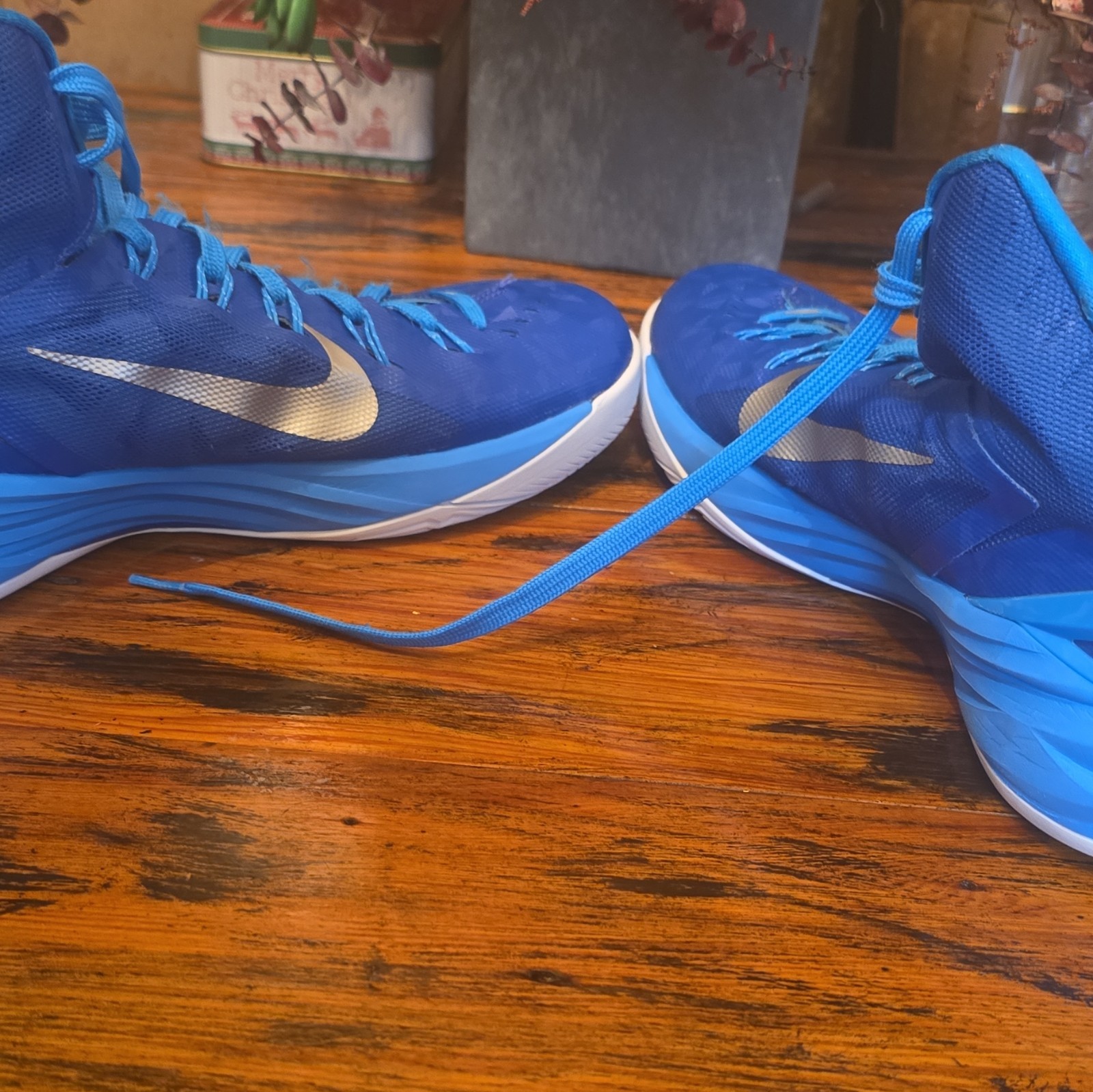Nike Hyperdunk 2014 TB Game Royal Blue/White Men’s Mid Top Lace Up Sneaker