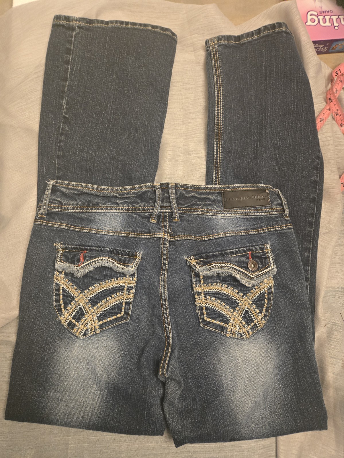 Rue 21 Twentyone Black Jeans Women’s 9/10 Curvy Low Rise Slim Boot Cut Y2K Style