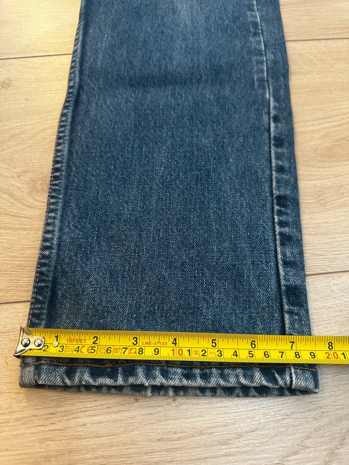 Vintage Levi’s 615 Orange Tab Jeans 29×32 Made in Spain 1999